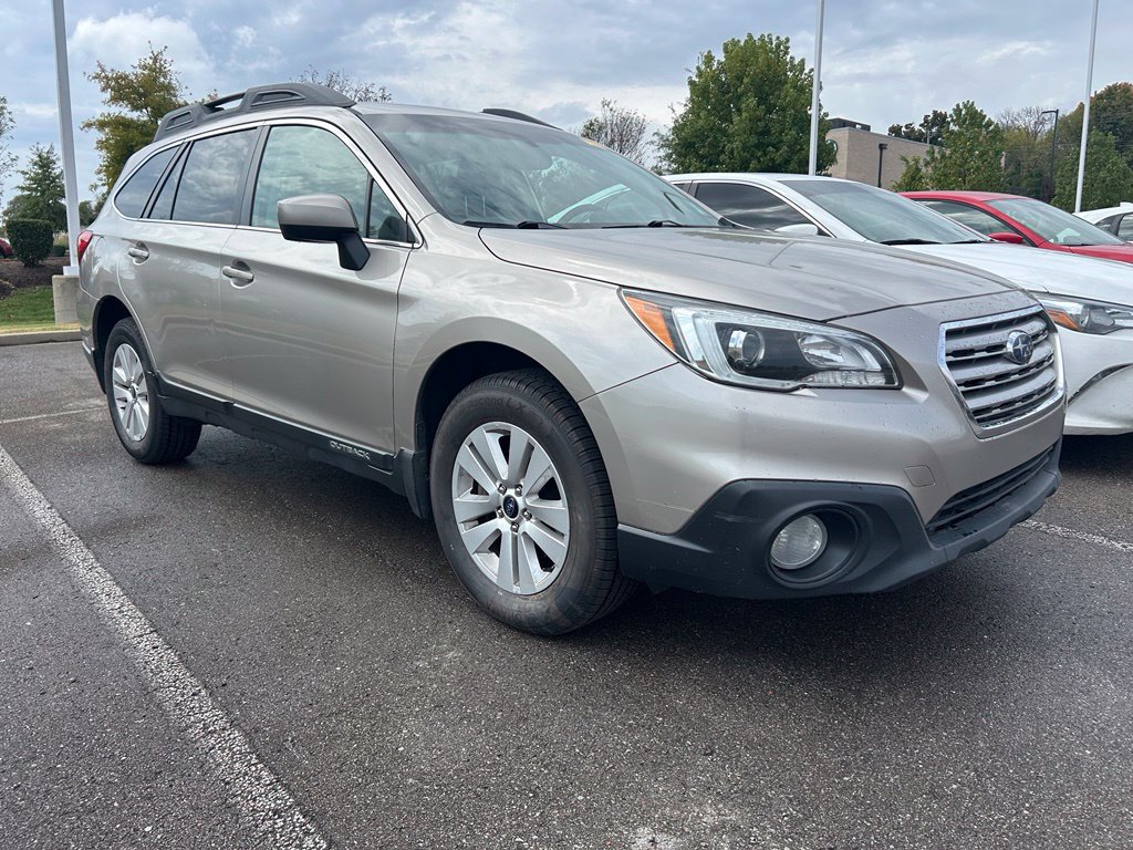 Used 2016 Subaru Outback 2.5i Premium AWD/4WD image 2