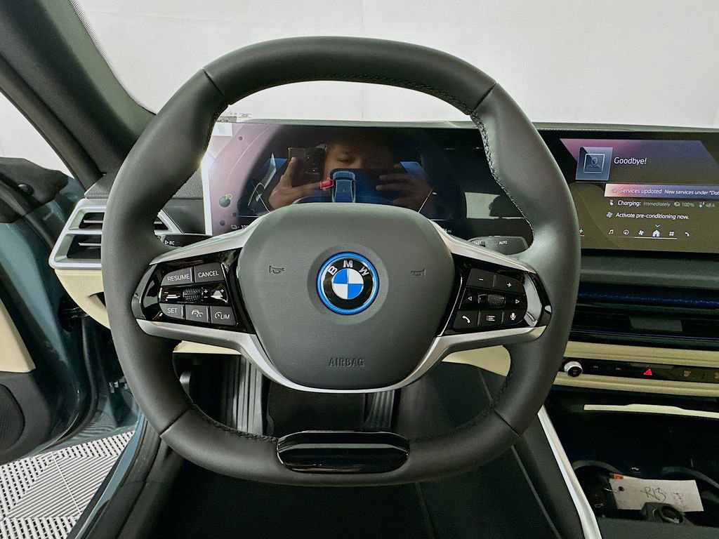 New 2026 BMW i4 eDrive40 w/ Parking Assistance Package image 10