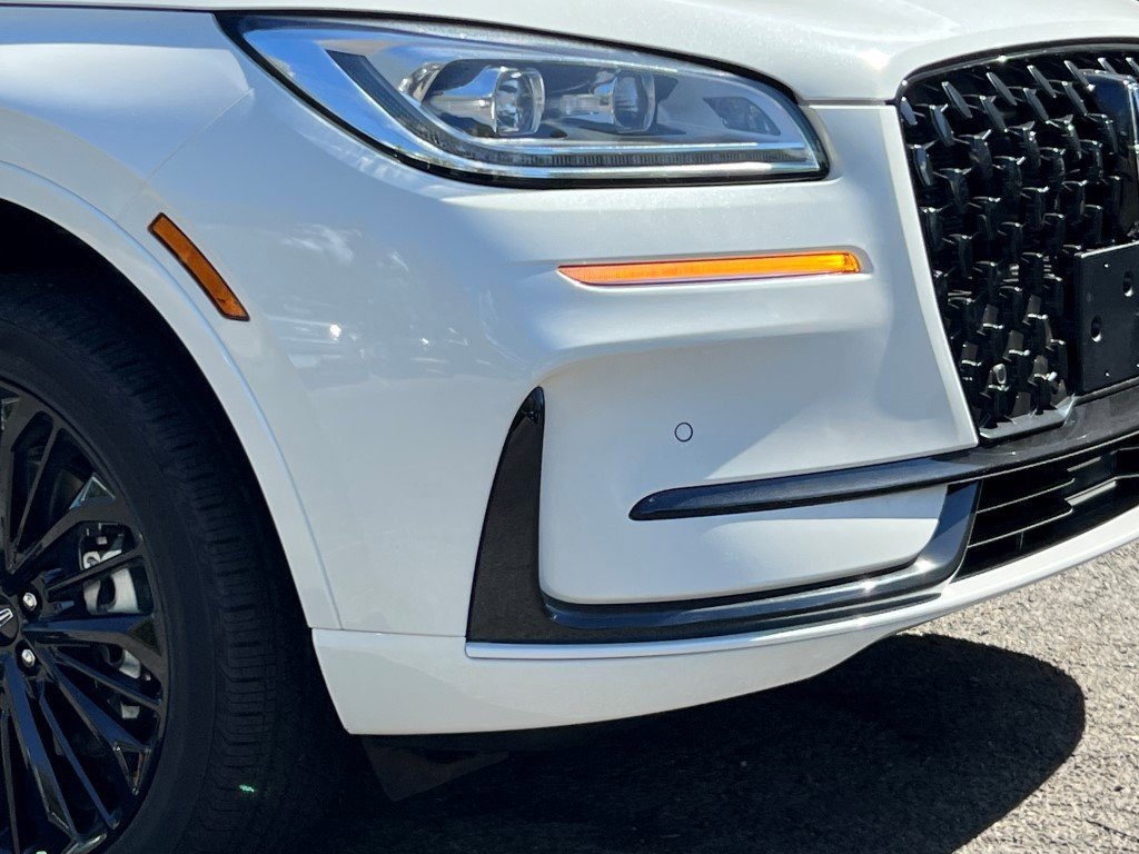 New 2025 Lincoln Corsair Grand Touring w/ Equipment Group 302A image 2