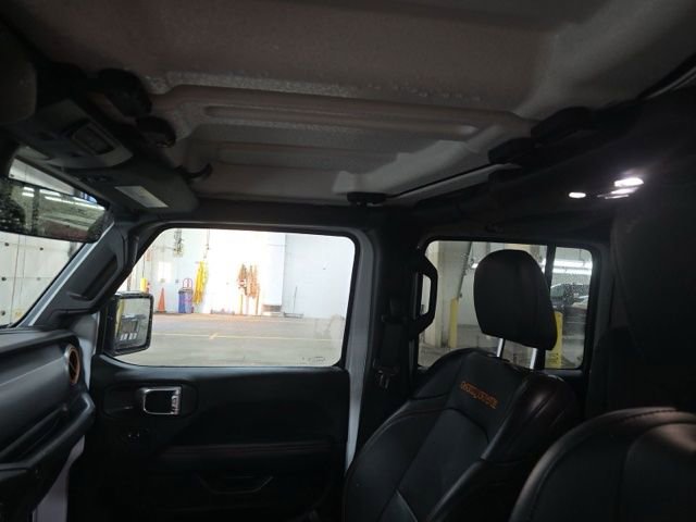 Used 2023 Jeep Gladiator Mojave w/ Cold Weather Group AWD/4WD image 11