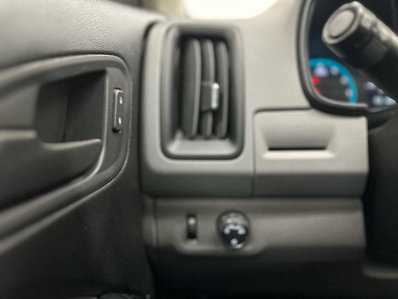 Used 2021 GMC Canyon Elevation Standard RWD image 20