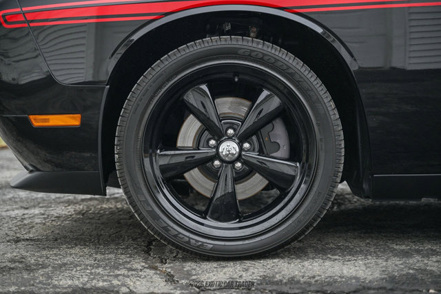 Used 2010 Dodge Challenger R/T w/ Mopar 10 Pkg image 76