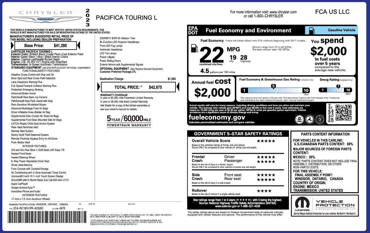 Used 2023 Chrysler Pacifica Touring-L image 9