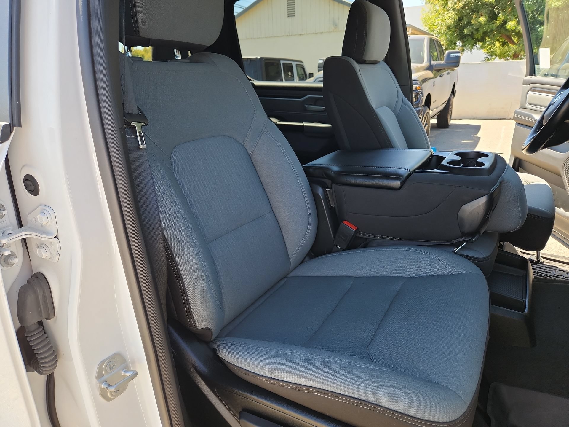 Certified 2023 RAM 1500 Big Horn RWD image 24