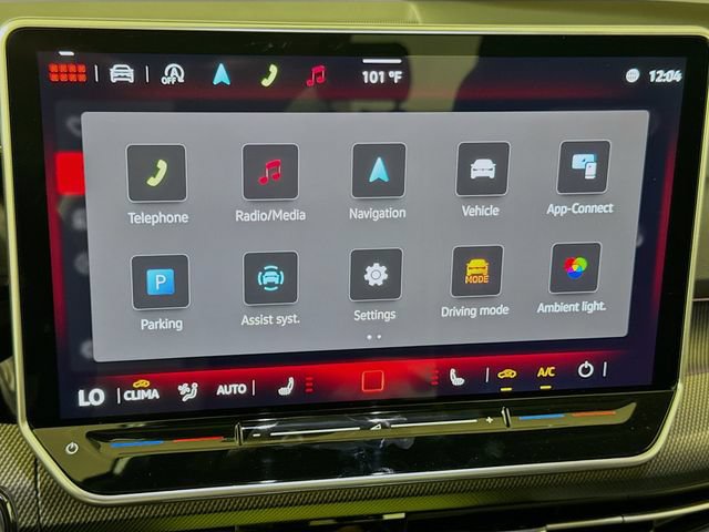 New 2026 Volkswagen GTI SE FWD image 7