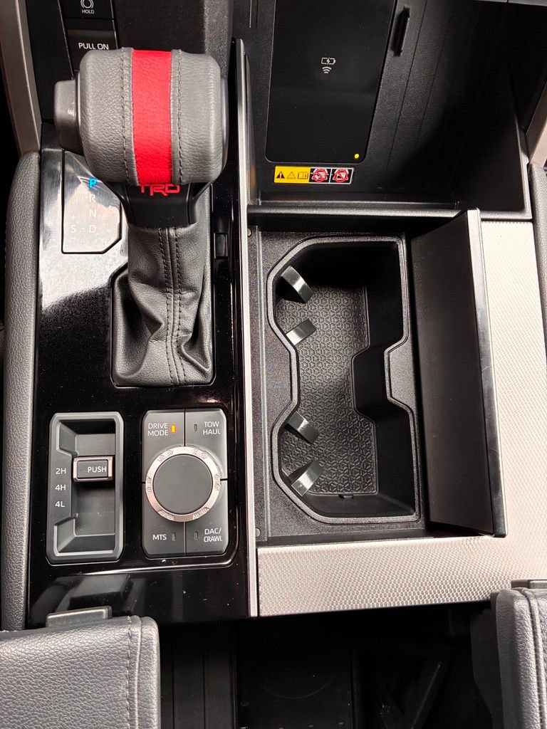 Used 2025 Toyota Sequoia Limited w/ TRD Off-Road Package AWD/4WD image 40