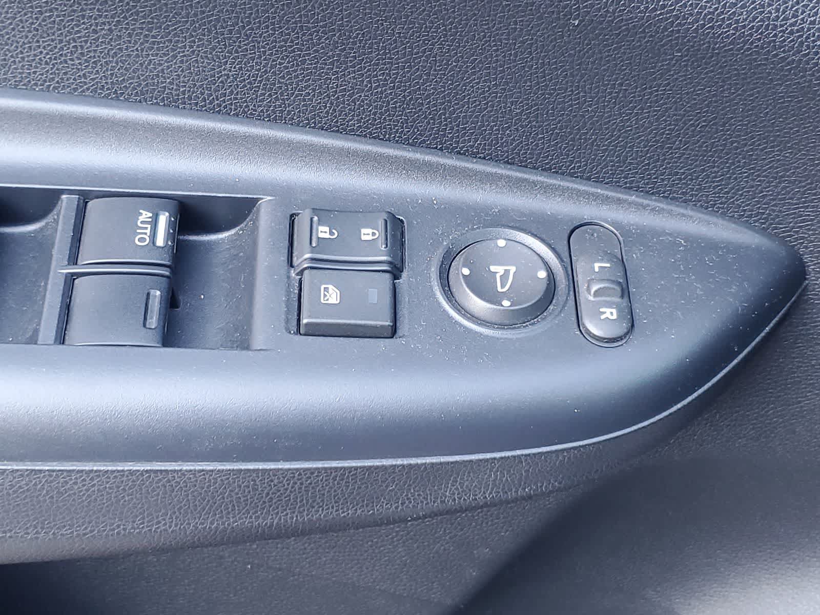 Used 2019 Honda Fit EX image 25