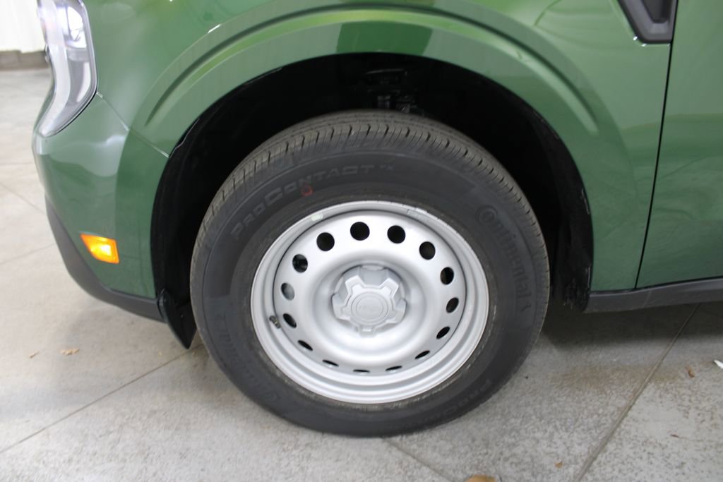 New 2025 Ford Maverick XL image 32