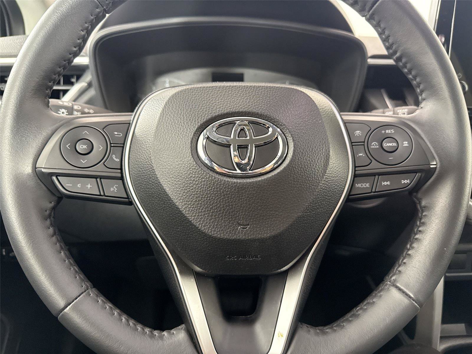 Certified 2024 Toyota Corolla Cross LE FWD image 16