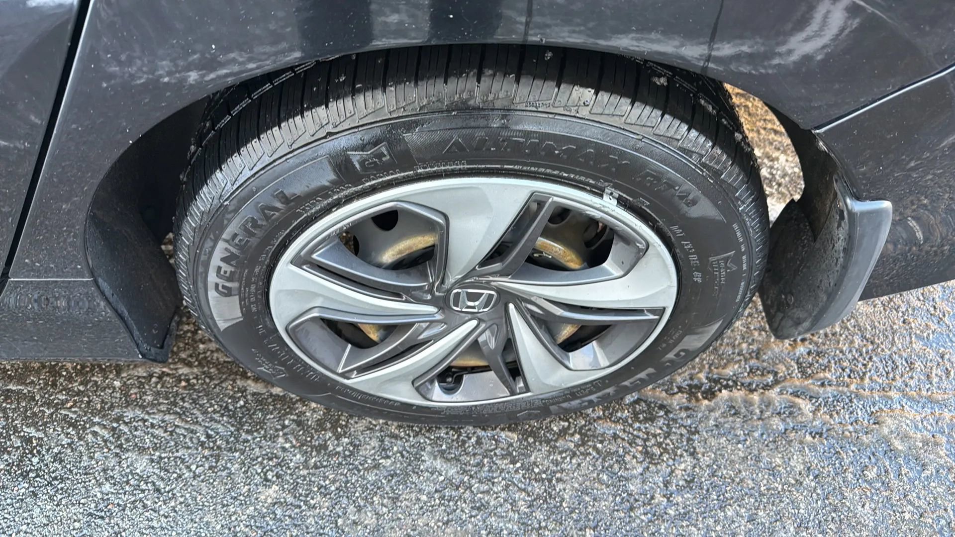 Used 2020 Honda Civic LX image 9