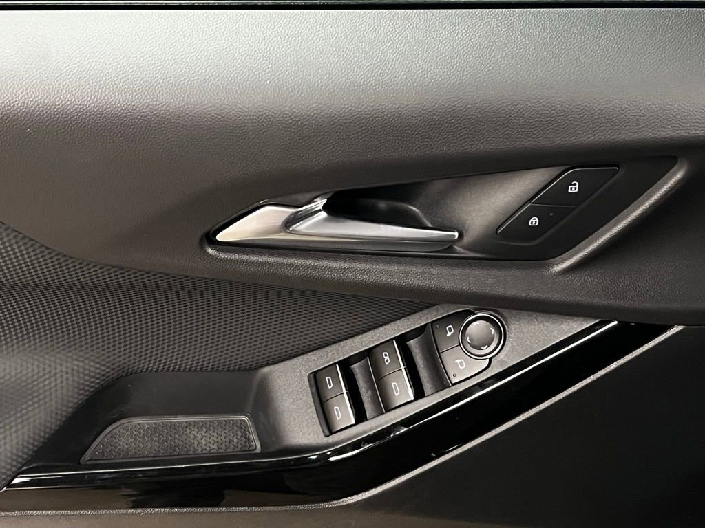 New 2026 Chevrolet Equinox RS image 15