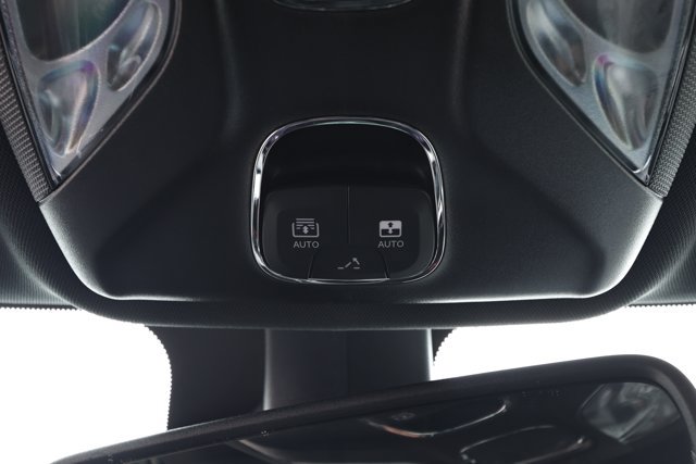 Used 2023 Jeep Compass Limited w/ Sun and Sound Group AWD/4WD image 19