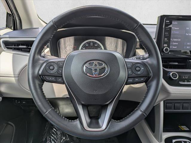 Used 2022 Toyota Corolla Cross LE FWD image 10