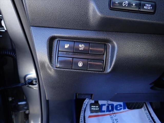 Used 2025 Nissan Leaf S FWD image 14