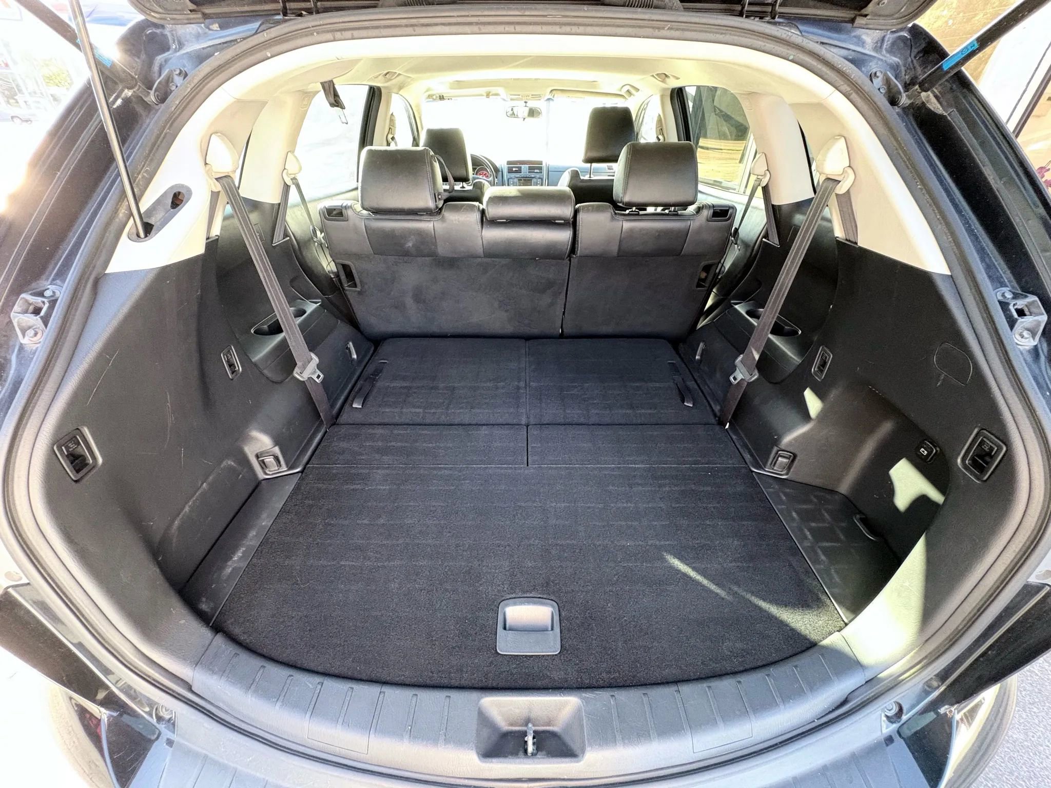 Used 2011 MAZDA CX-9 Touring w/ Moonroof & Bose Audio Pkg image 18