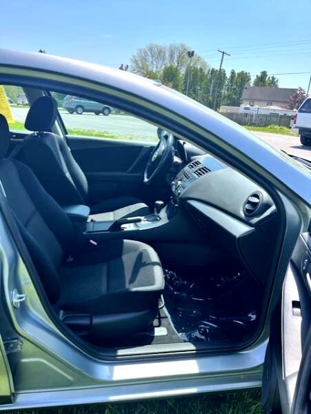 Used 2012 MAZDA MAZDA3 i Touring image 13