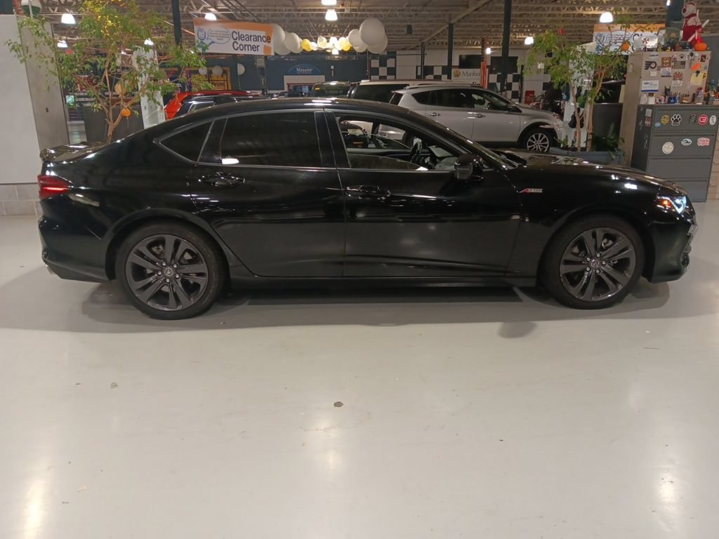 Used 2023 Acura TLX w/ A-SPEC Pkg FWD image 9