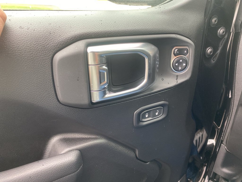 New 2025 Jeep Gladiator Sport AWD/4WD image 25