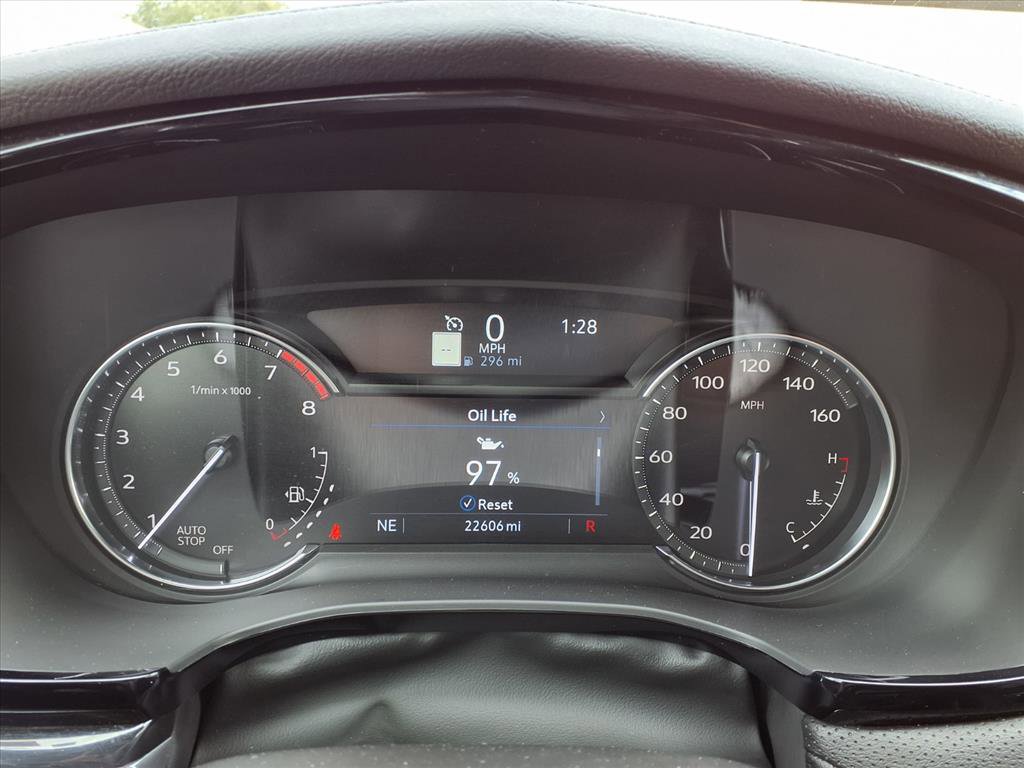 Certified 2025 Cadillac XT5 Premium Luxury image 29