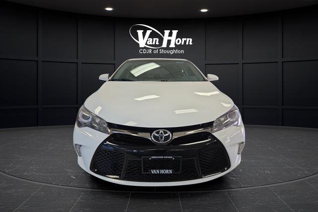 Used 2017 Toyota Camry XSE image 10