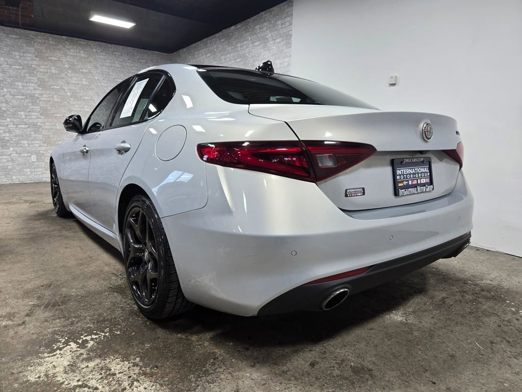 Used 2021 Alfa Romeo Giulia Sprint w/ Nero Edizione image 41