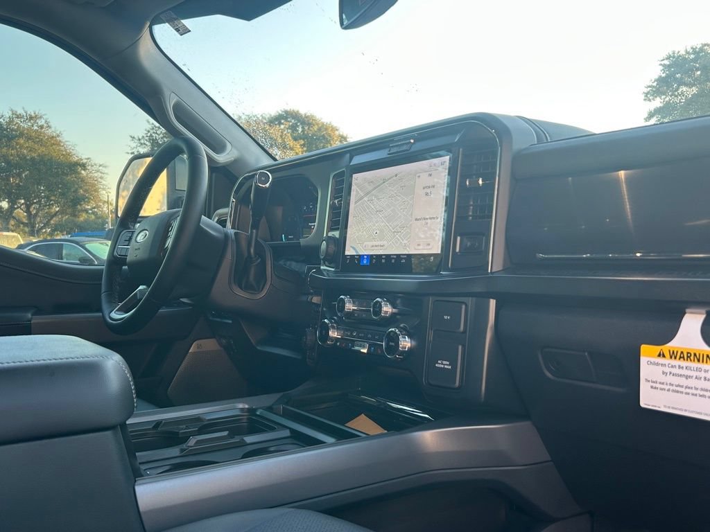 New 2026 Ford F250 Lariat w/ Black Appearance Package AWD/4WD image 27