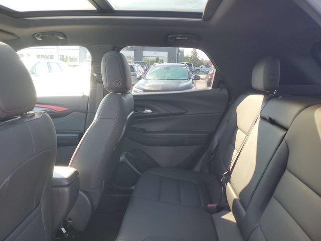 Used 2025 Chevrolet TrailBlazer RS w/ Convenience Package FWD image 10