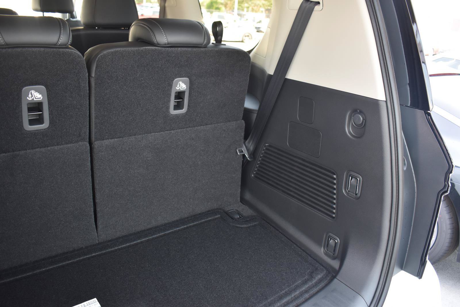 New 2026 Nissan Armada SV RWD image 56