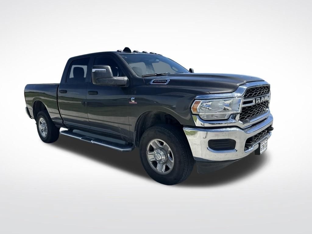 Used 2024 RAM 2500 Tradesman w/ Chrome Appearance Group AWD/4WD image 3