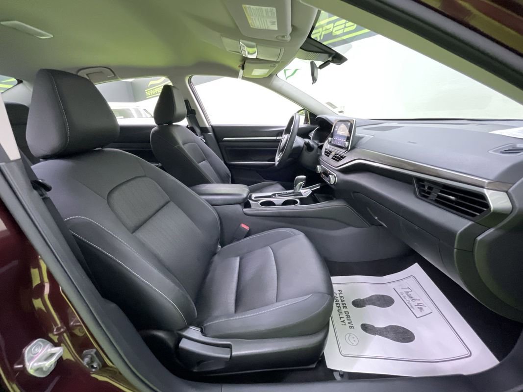 Used 2023 Nissan Altima 2.5 SV image 28
