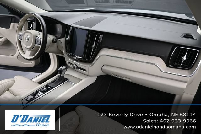 Used 2018 Volvo XC60 T5 Inscription AWD/4WD image 44
