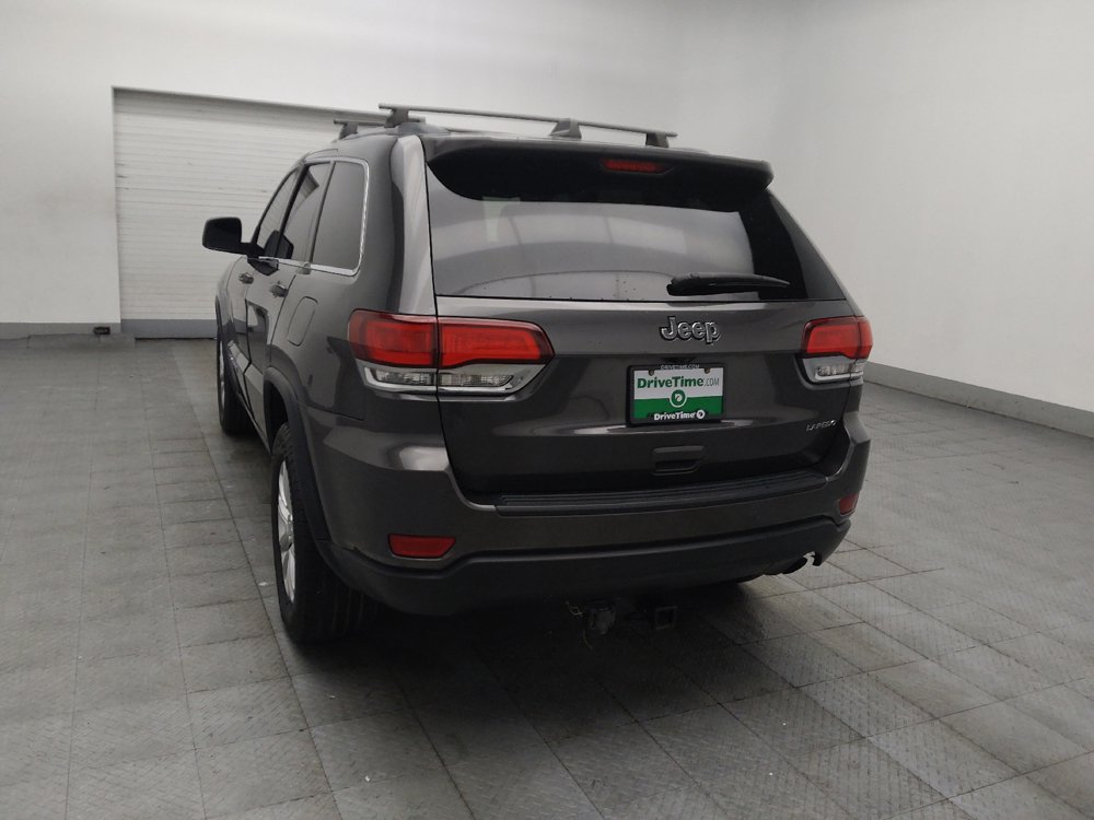 Used 2021 Jeep Grand Cherokee Laredo RWD image 5