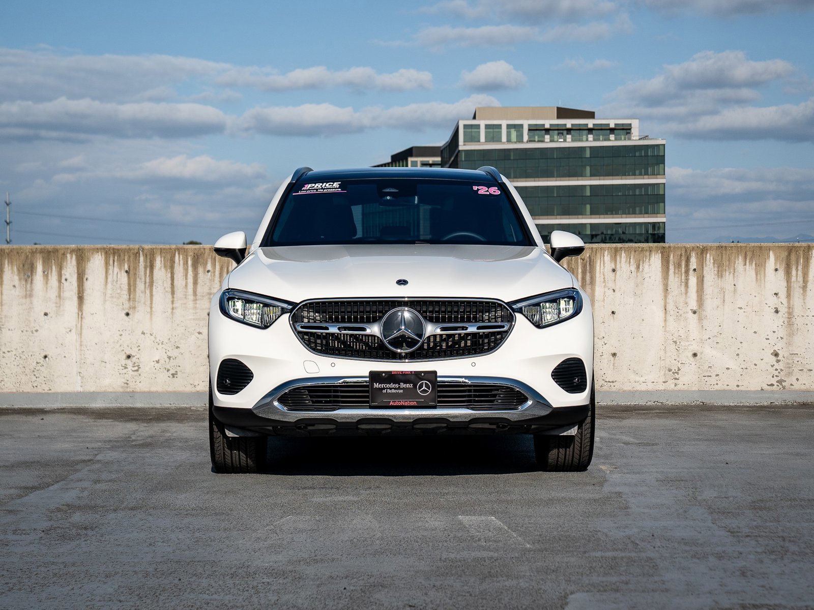 Used 2026 Mercedes-Benz GLC 300 4MATIC image 2