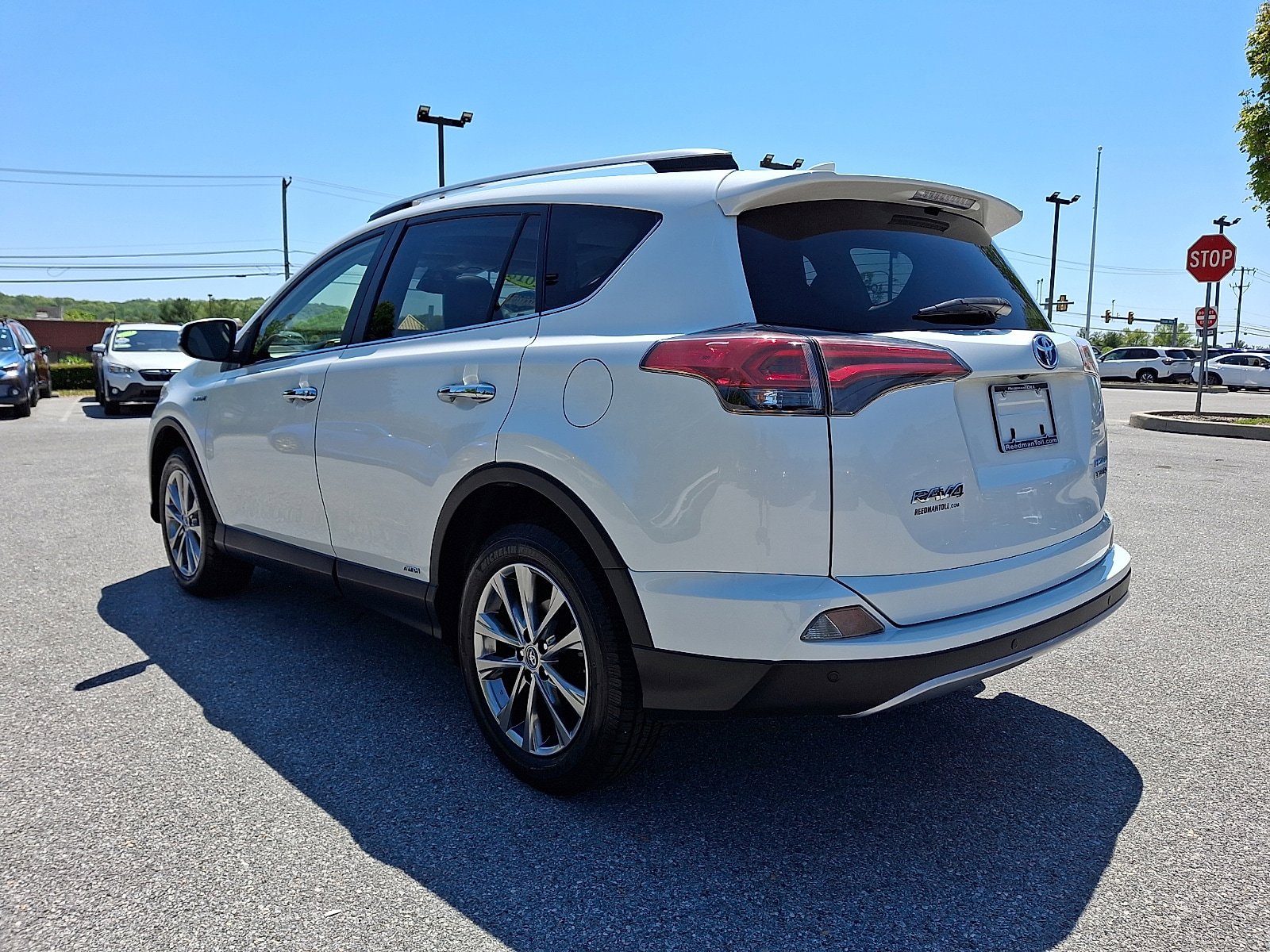 Used 2018 Toyota RAV4 Limited w/ Advanced Technology Package AWD/4WD image 4