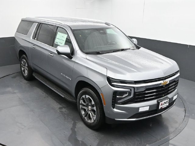 New 2026 Chevrolet Suburban LS AWD/4WD image 39