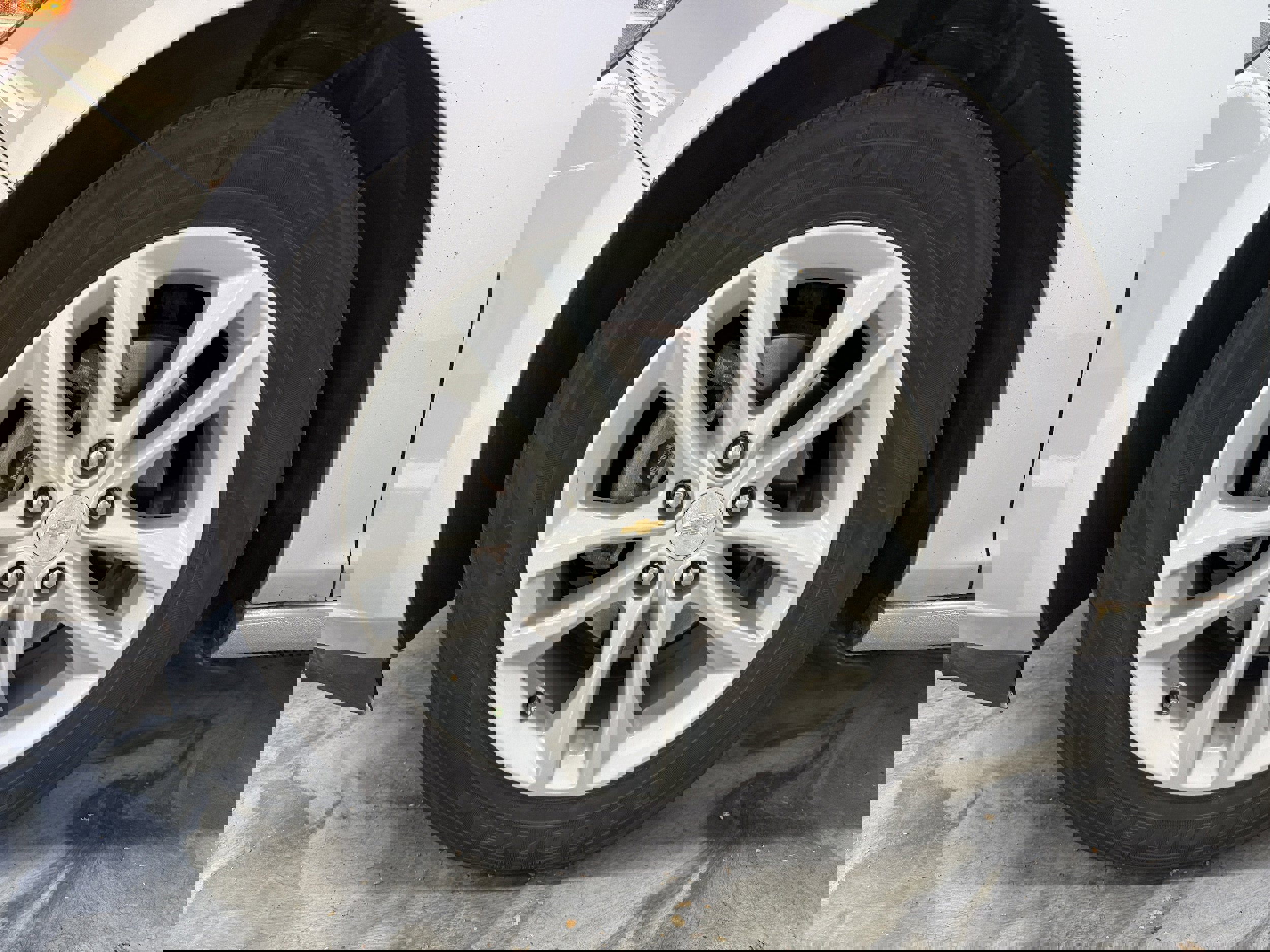 Used 2018 Chevrolet Malibu LT image 25