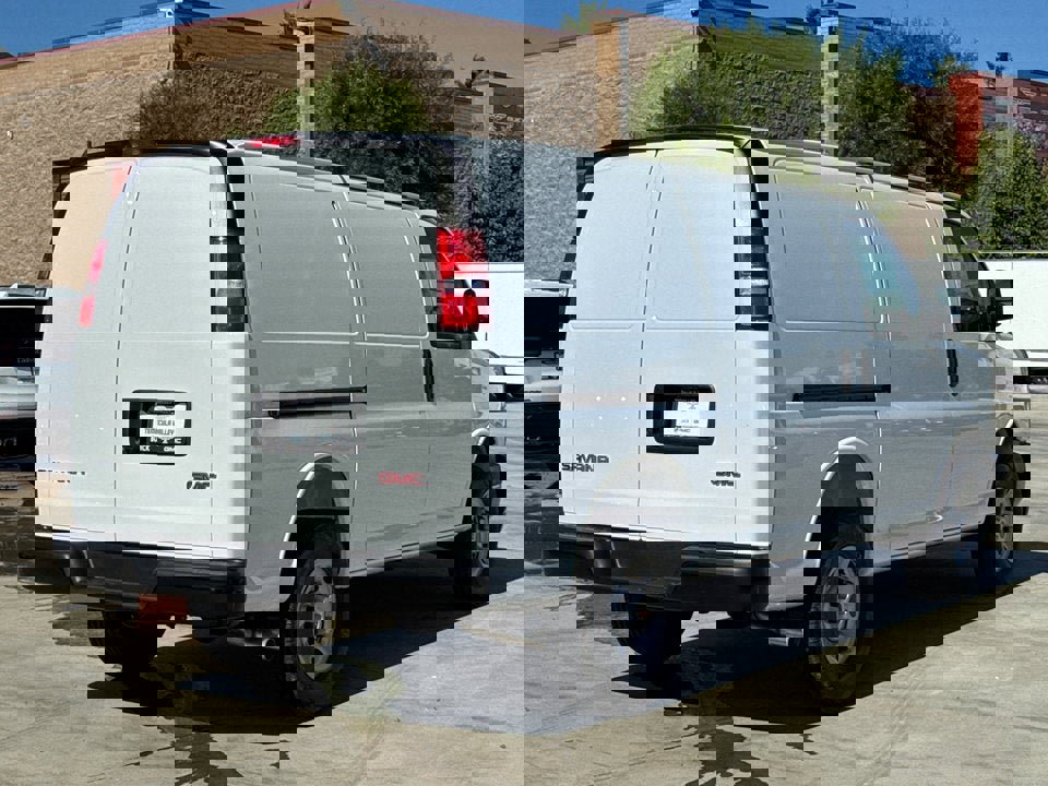 New 2025 GMC Savana 2500 w/ Driver Convenience Package image 18