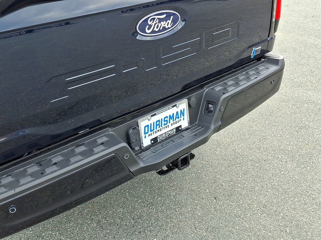 New 2025 Ford F150 Lightning XLT image 21