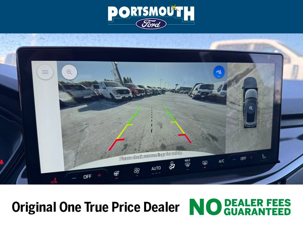 Used 2025 Ford Escape ST-Line Elite w/ Premium Technology Package image 11