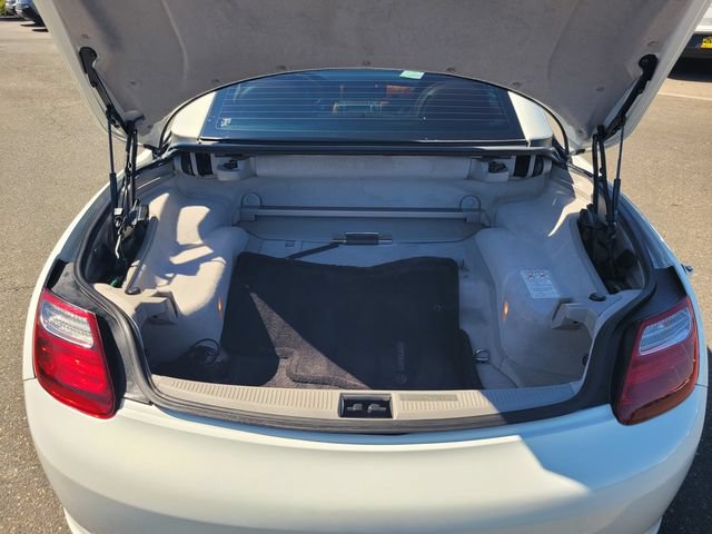 Used 2006 Lexus SC 430 Convertible RWD image 11