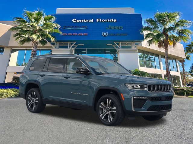 New 2027 Jeep Grand Cherokee L Limited RWD image 2