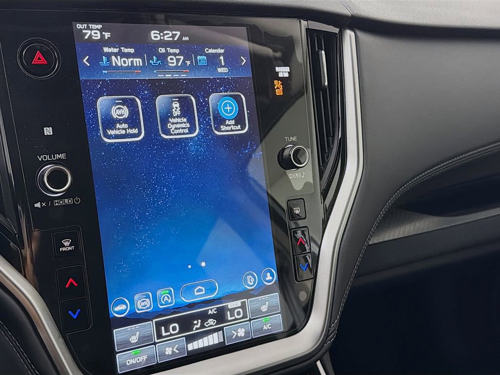 Used 2025 Subaru Outback Premium image 38