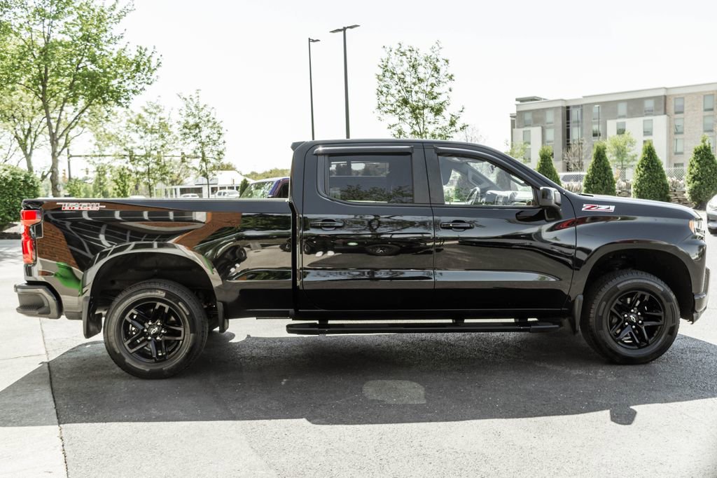 Used 2022 Chevrolet Silverado 1500 LT Trail Boss w/ Bed Protection Package AWD/4WD image 3