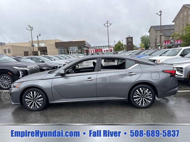 Used 2023 Nissan Altima 2.5 SV FWD image 10