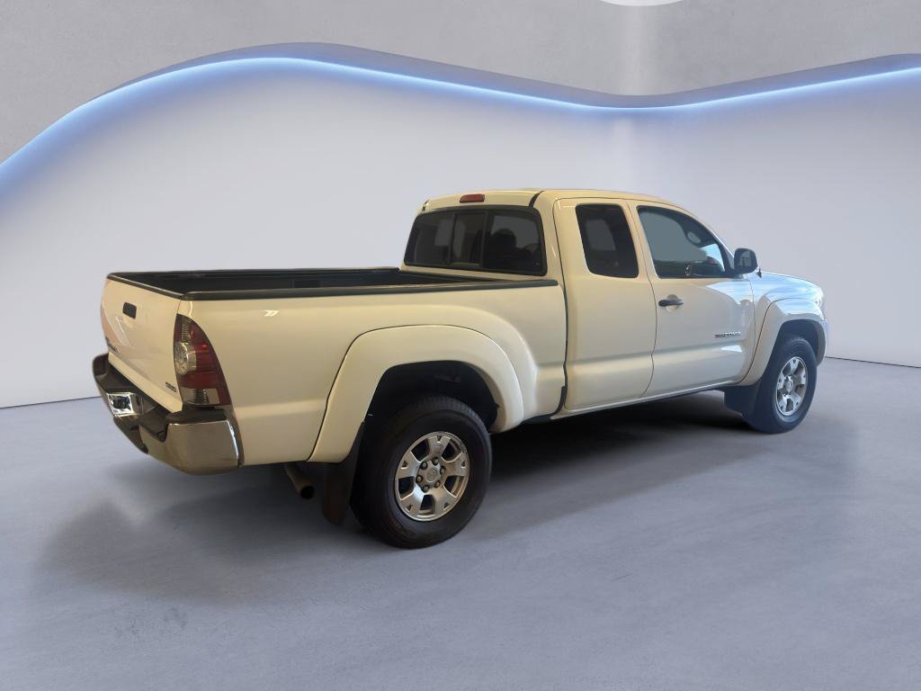 Used 2011 Toyota Tacoma 4x4 Access Cab w/ SR5 Pkg #2 image 8