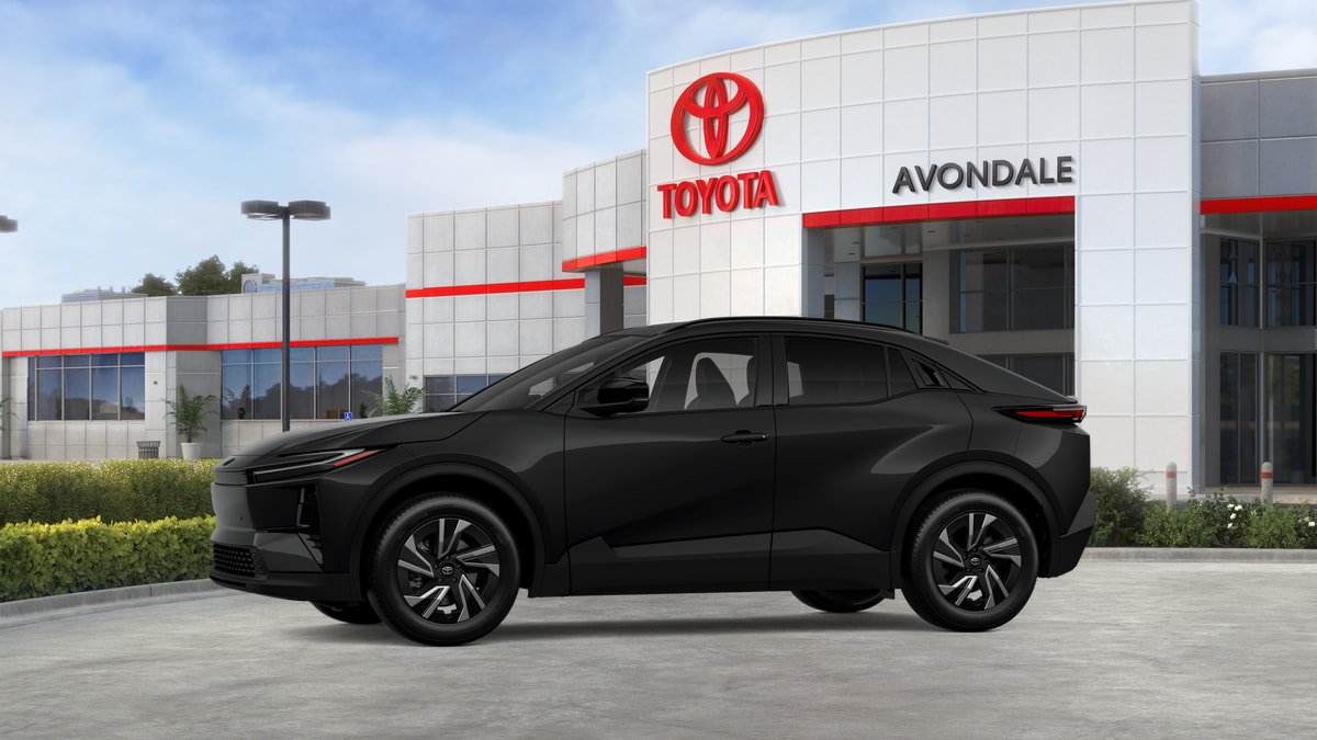 New 2026 Toyota C-HR AWD/4WD image 3