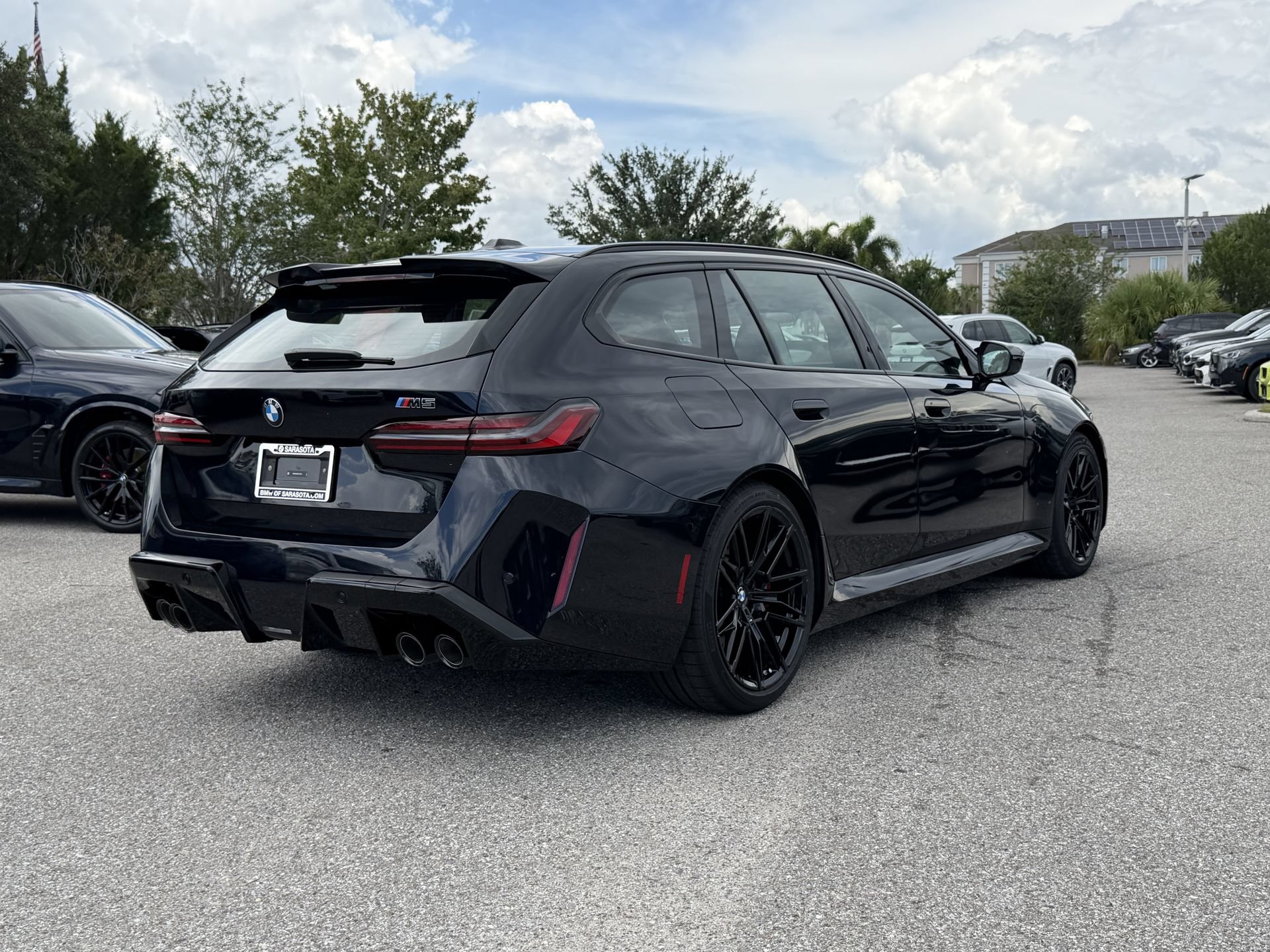 New 2027 BMW M5 Touring AWD/4WD image 3