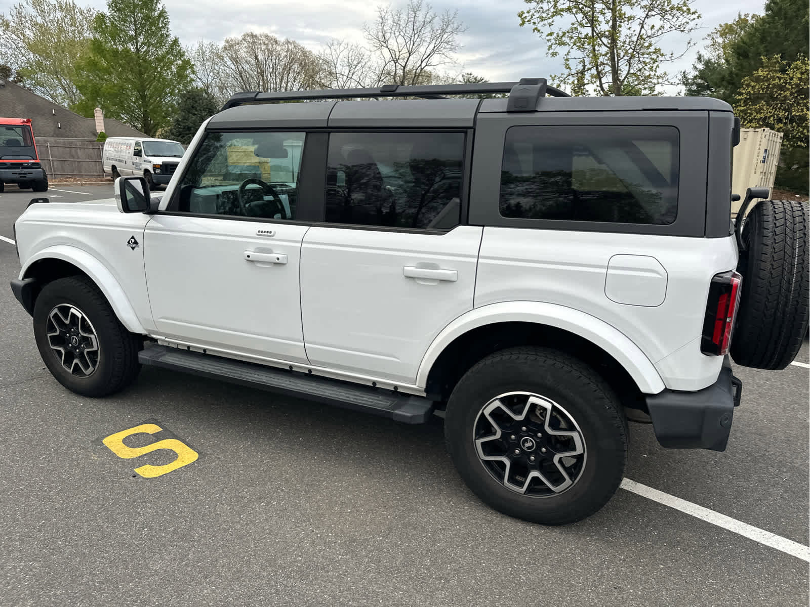 Used 2023 Ford Bronco Outer Banks AWD/4WD image 5