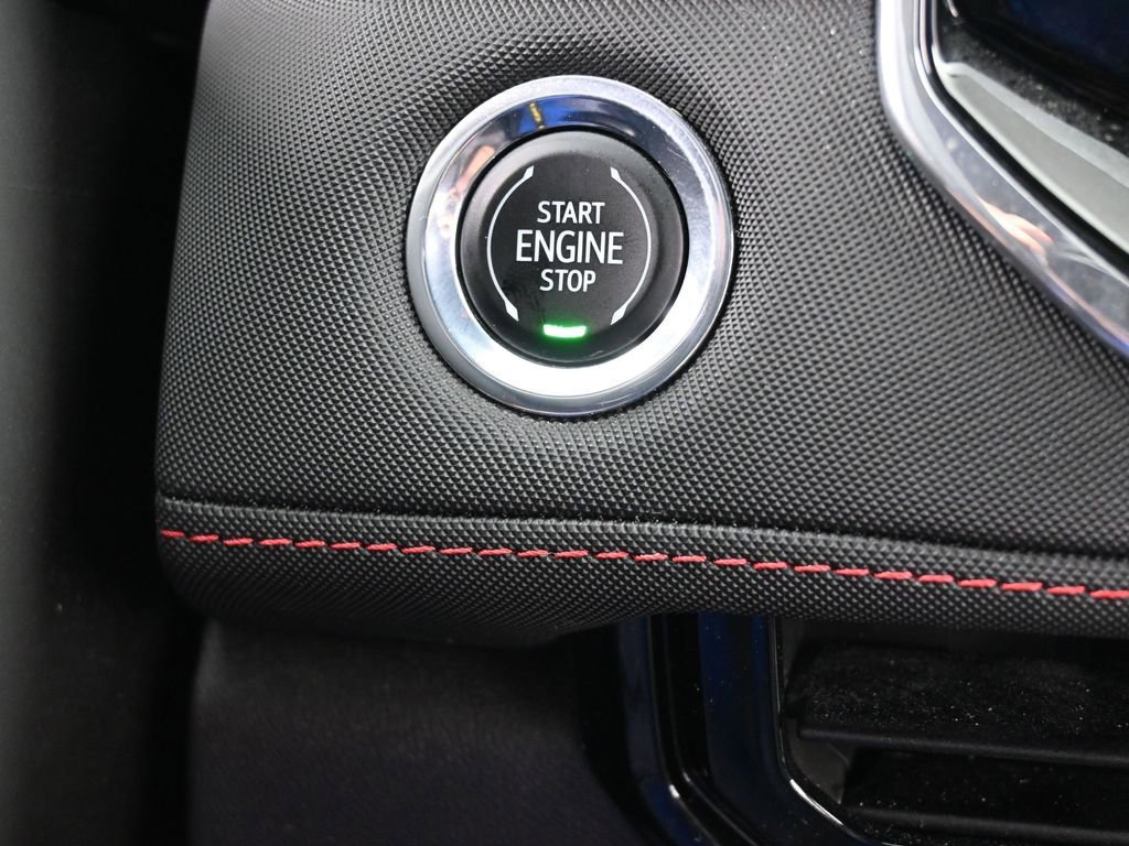 Used 2023 Chevrolet Colorado Z71 image 28