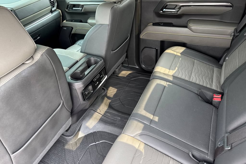 Used 2023 Chevrolet Silverado 1500 ZR2 w/ Technology Package AWD/4WD image 15